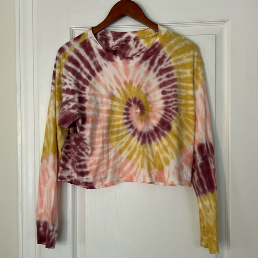 American Eagle shirt.  Small